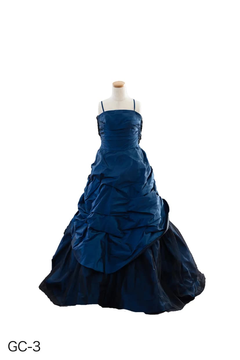 洋装 の衣装写真